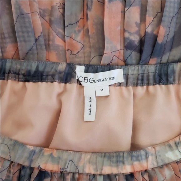 BCBG Pleated Skirt - Picture 2 of 4